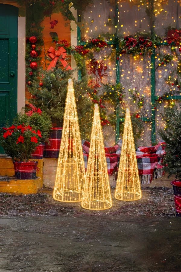 Merry Gold Glitter Cone - Image 5